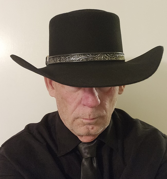 The BLACK HAT KNOWS